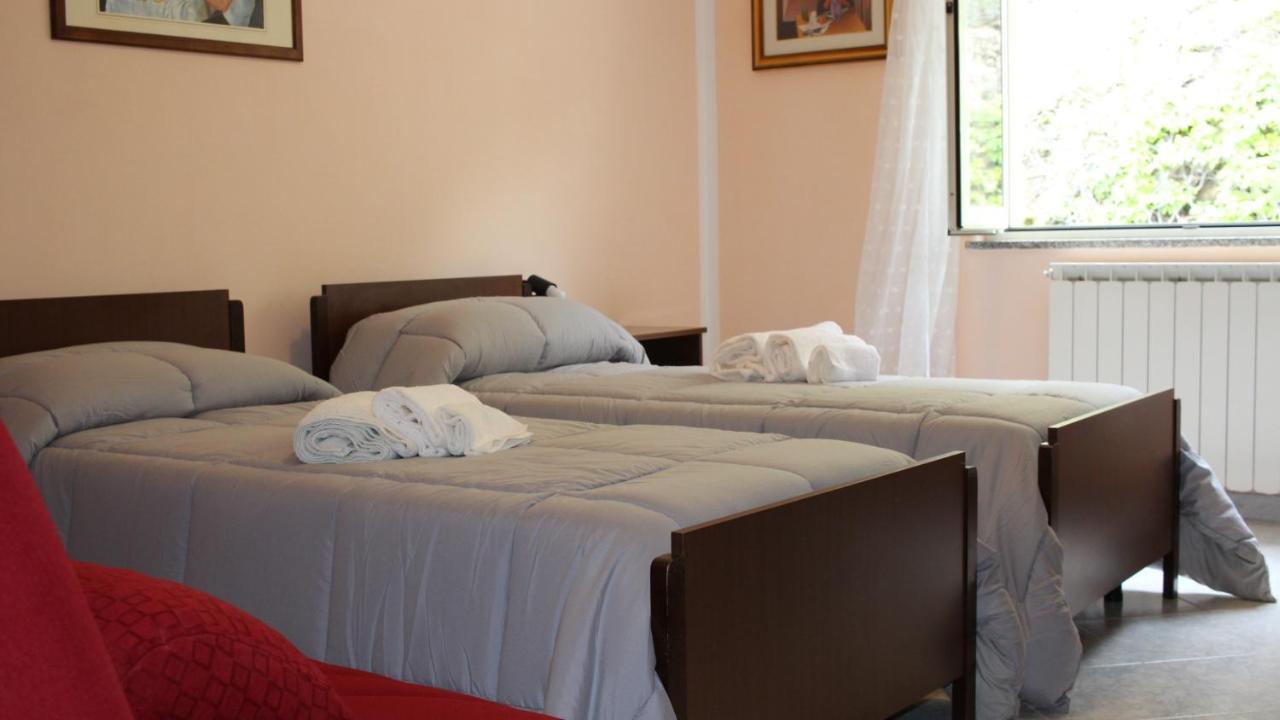 B&B Bassu Bosa Exterior foto