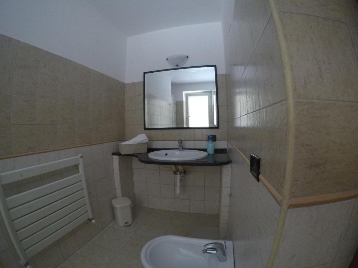 B&B Bassu Bosa Exterior foto